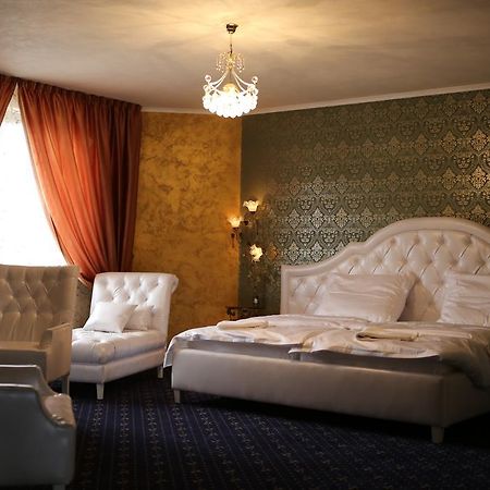 Hotel Kotva Bratislava Exteriér fotografie