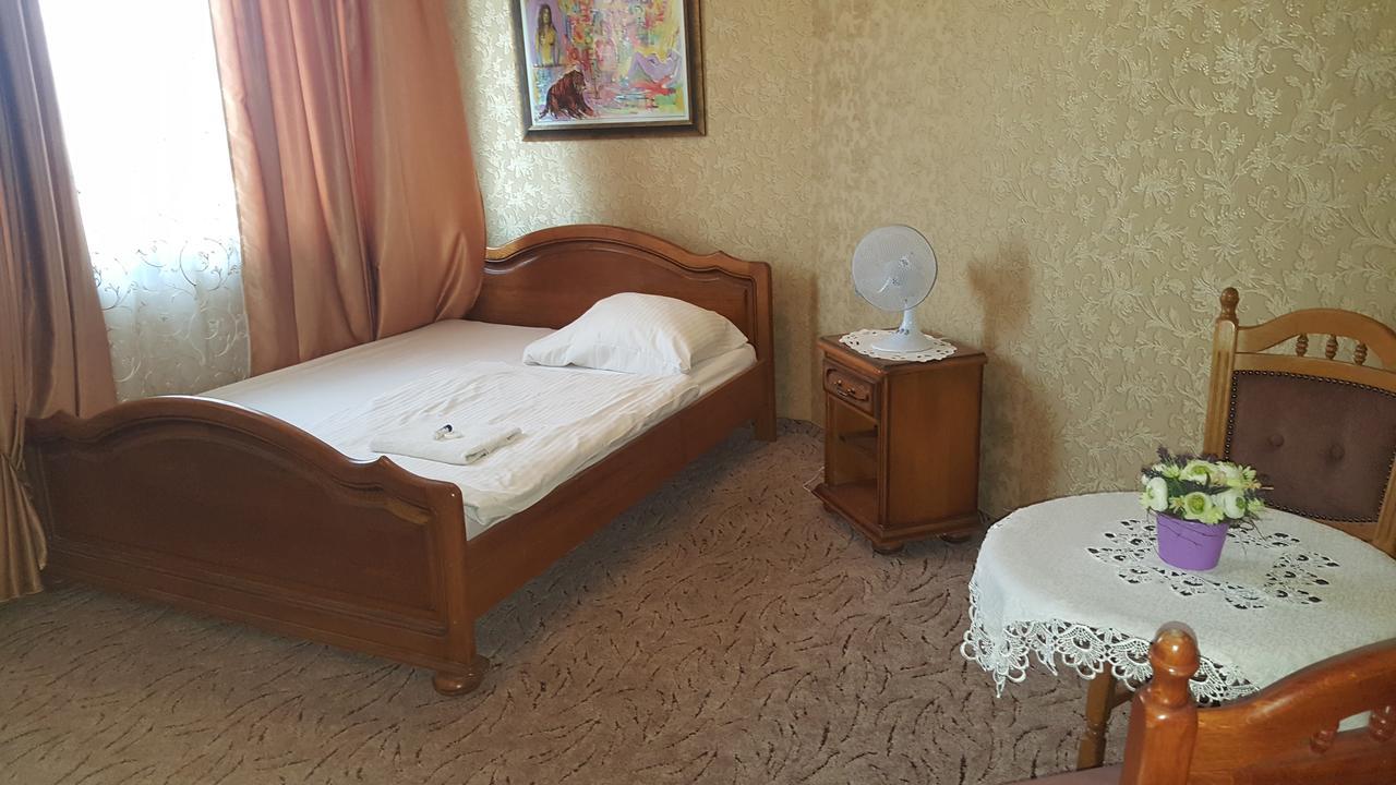 Hotel Kotva Bratislava Exteriér fotografie